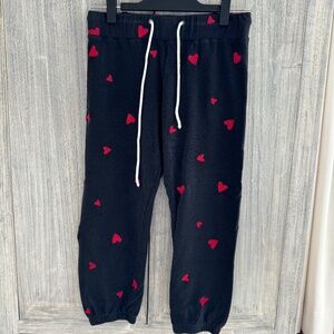 Monrow Capri Heart embroidery sweatpants
